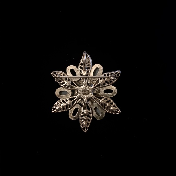 Retired PD "Pearls Night Out" Broach/Pendant - Picture 2 of 2